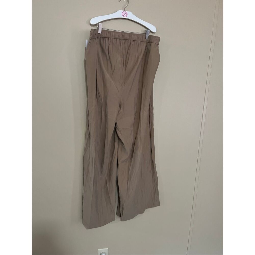 Isabel Maternity By Ingrid & Isabel Tan High Waist Wide Leg Pants Woman’s Size L